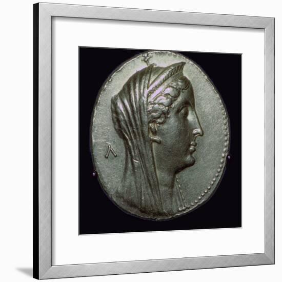 Gold coin of Arsinoe II, 3rd century BC. Artist: Unknown-Unknown-Framed Giclee Print