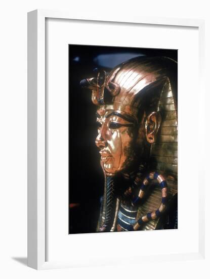 Gold mask of Tutankhamun on the second coffin. Artist: Unknown-Unknown-Framed Giclee Print