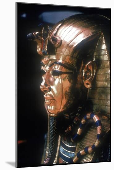 Gold mask of Tutankhamun on the second coffin. Artist: Unknown-Unknown-Mounted Giclee Print
