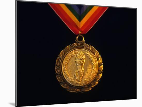 Gold Medal-Paul Sutton-Mounted Photographic Print