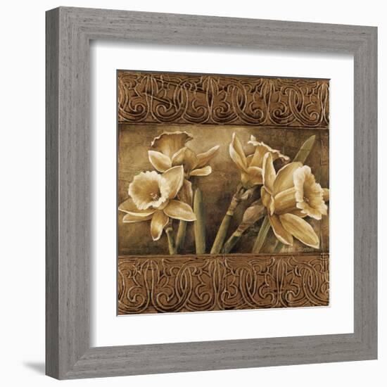 Golden Daffodils I-Linda Thompson-Framed Giclee Print