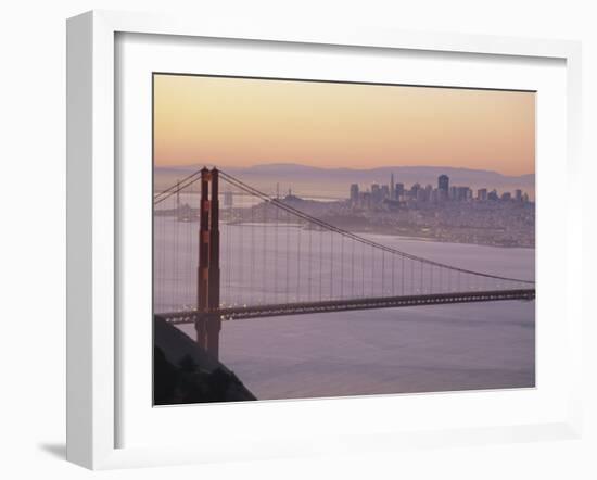 Golden Gate Bridge, San Francisco, California, USA-Ruth Tomlinson-Framed Photographic Print