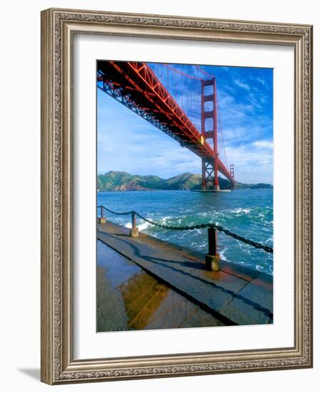 Golden Gate Bridge, San Francisco, California, USA-John Alves-Framed Photographic Print