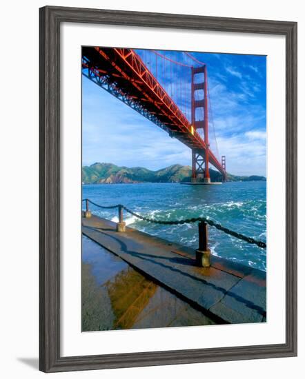 Golden Gate Bridge, San Francisco, California, USA-John Alves-Framed Photographic Print