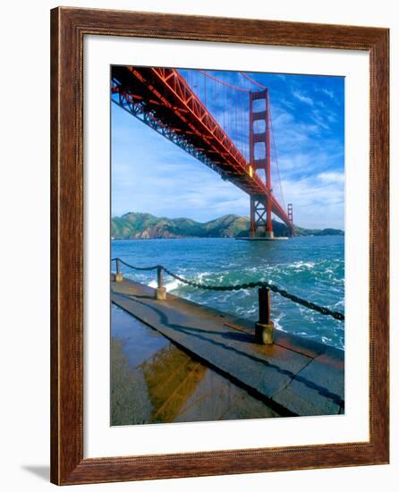 Golden Gate Bridge, San Francisco, California, USA-John Alves-Framed Photographic Print