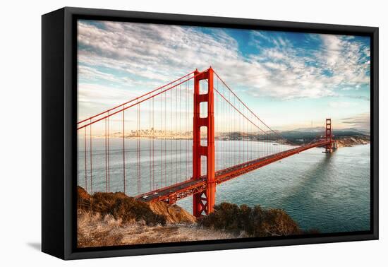 Golden Gate Bridge, San Francisco-vent du sud-Framed Premier Image Canvas