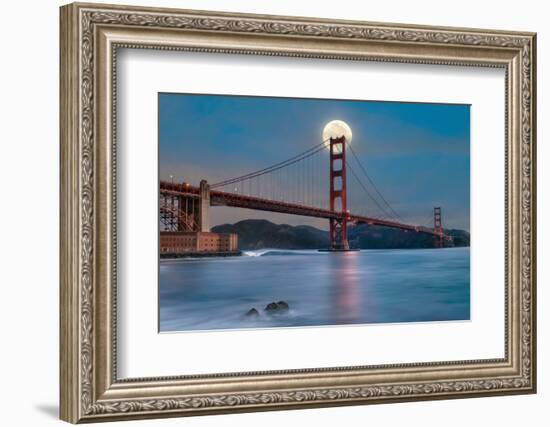 Golden Gate Bridge-Lee Sie-Framed Photographic Print