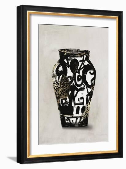 Golden Vase I-Aimee Wilson-Framed Art Print