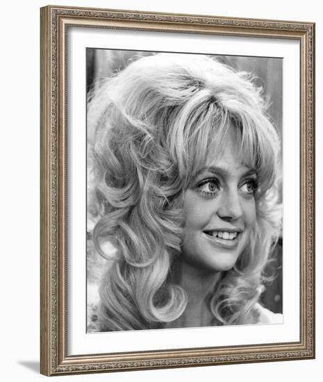 Goldie Hawn, Butterflies Are Free (1972)-null-Framed Photo