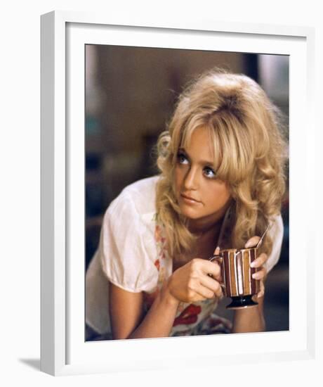 Goldie Hawn, Butterflies Are Free (1972)-null-Framed Photo