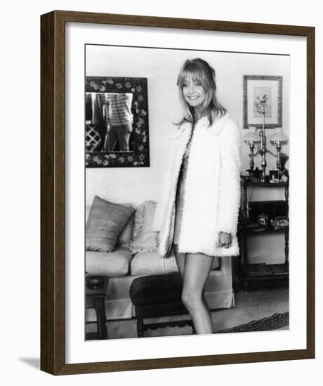 Goldie Hawn, Shampoo (1975)-null-Framed Photo