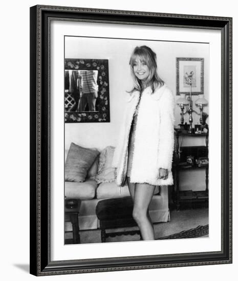 Goldie Hawn, Shampoo (1975)-null-Framed Photo