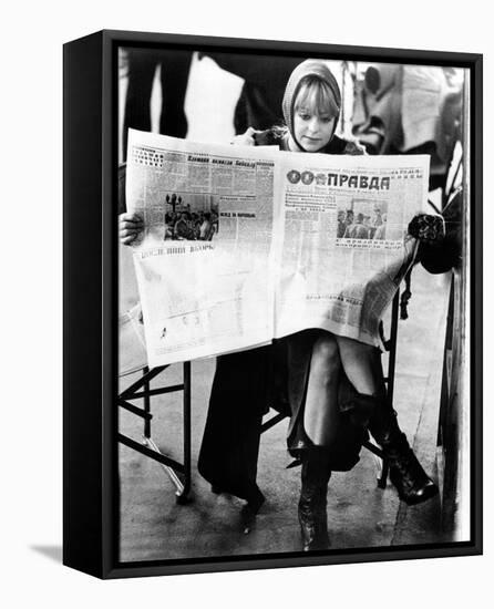 Goldie Hawn - The Girl from Petrovka-null-Framed Stretched Canvas