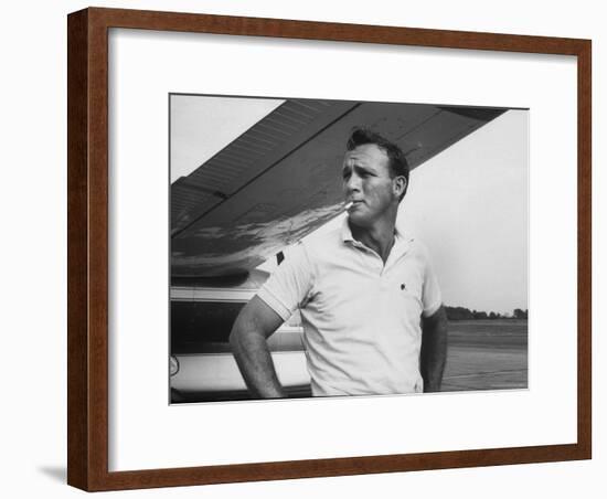 Golfer Arnold Palmer-John Dominis-Framed Premium Photographic Print