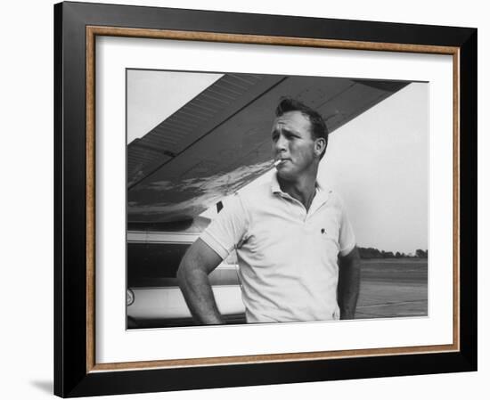 Golfer Arnold Palmer-John Dominis-Framed Premium Photographic Print