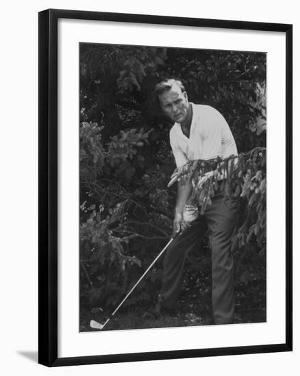 Golfer Arnold Palmer-John Dominis-Framed Premium Photographic Print