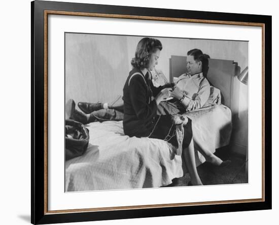 Golfer Byron Nelson and His Wife Relaxing in their Hotel Room-null-Framed Premium Photographic Print