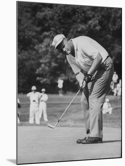 Golfer Jack Nicklaus Playing Golf-John Dominis-Mounted Premium Photographic Print