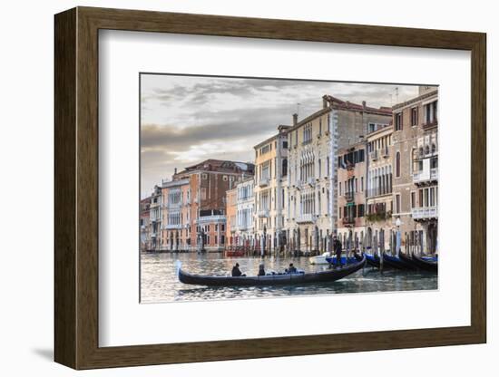 Gondola, La Volta, Grand Canal, elaborate Gothic palazzi at sunset in winter, Venice, UNESCO World-Eleanor Scriven-Framed Photographic Print