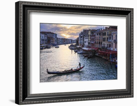 Gondola on the Grand Canal at sunset in winter, from Rialto Bridge, Venice, UNESCO World Heritage S-Eleanor Scriven-Framed Photographic Print