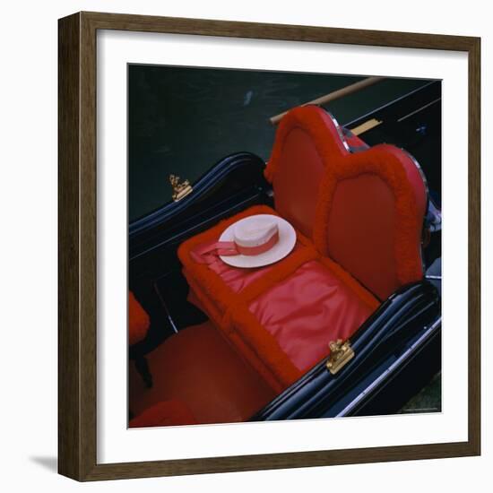 Gondola Seat and Gondolier's Hat, Venice, Veneto, Italy, Europe-Roy Rainford-Framed Photographic Print