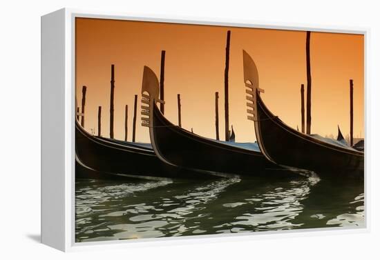 Gondola-PhotoINC-Framed Premier Image Canvas