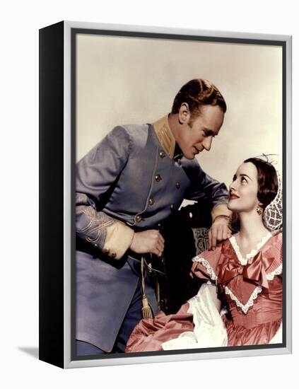 Gone with the Wind, 1939 directed by Victor FlemingLeslie Howard and Olivia by Havilland (photo)-null-Framed Stretched Canvas