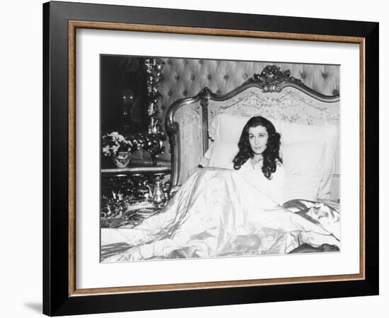 Gone with the Wind, Vivien Leigh, 1939-null-Framed Premium Photographic Print