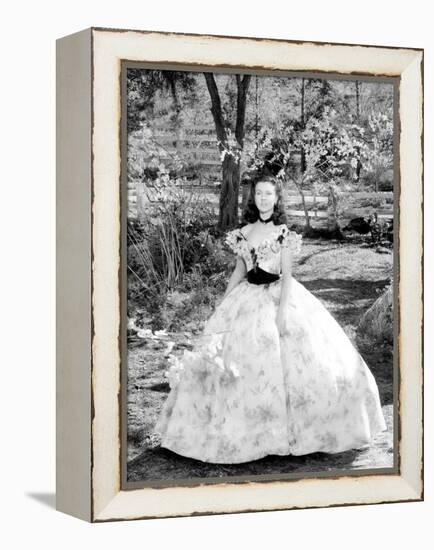 Gone with the Wind, Vivien Leigh at Tara Plantation, 1939-null-Framed Stretched Canvas