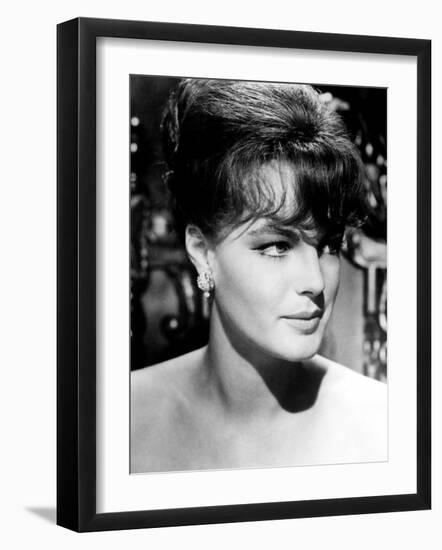 Good Neighbor Sam, Romy Schneider, 1964-null-Framed Photo