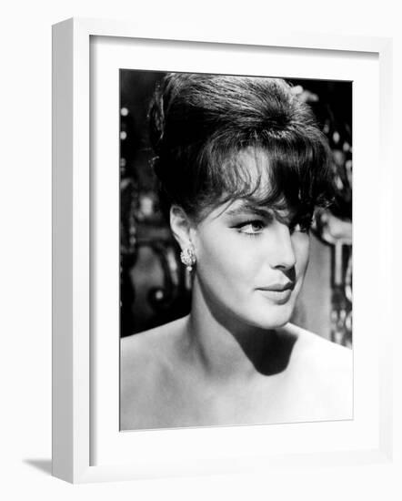 Good Neighbor Sam, Romy Schneider, 1964-null-Framed Photo