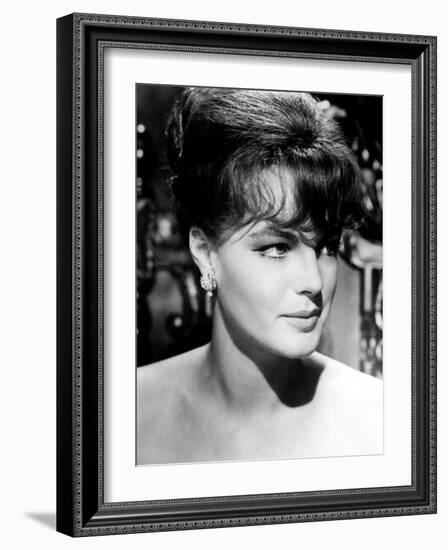 Good Neighbor Sam, Romy Schneider, 1964-null-Framed Photo