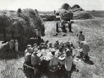 Farmers Having Lunch Brought and Served by Wives During Harvest of Spring Wheat in Wheat Farm-Gordon Coster-Photographic Print