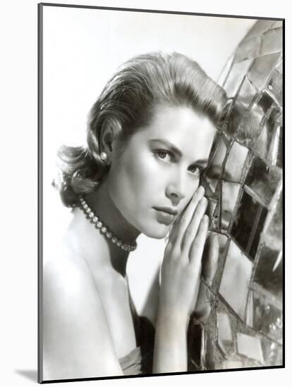 Grace Kelly, 1954-null-Mounted Photo