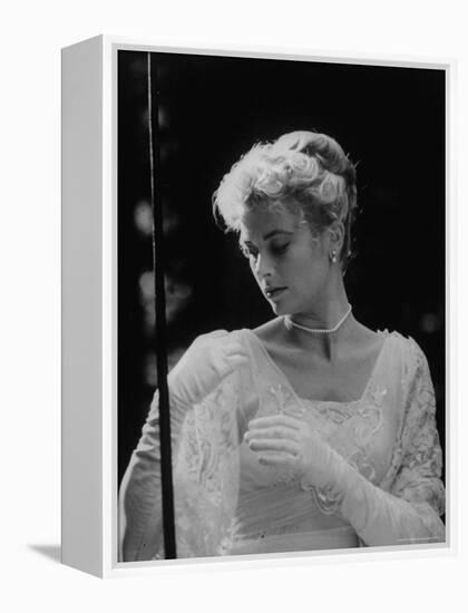 Grace Kelly Performing in The Swan-Peter Stackpole-Framed Premier Image Canvas