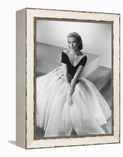 Grace Kelly, Rear Window, 1954-null-Framed Premier Image Canvas