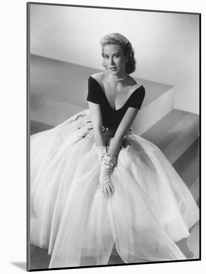 Grace Kelly, Rear Window, 1954-null-Mounted Photographic Print