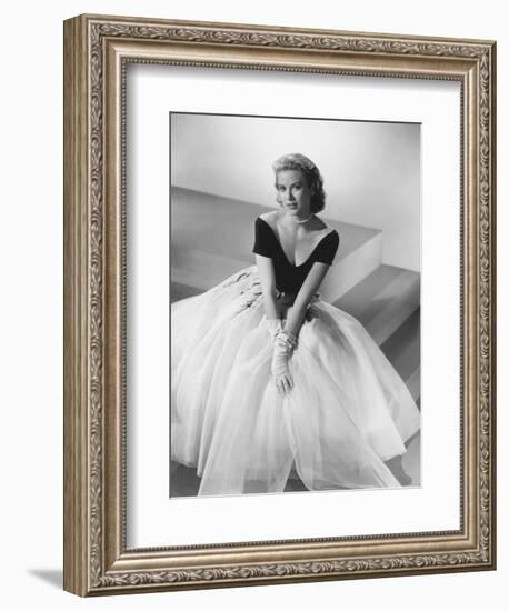 Grace Kelly, Rear Window, 1954-null-Framed Photographic Print