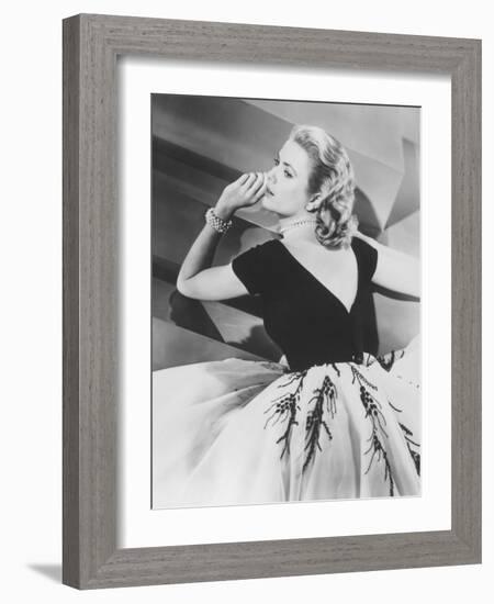 Grace Kelly, Rear Window, 1954-null-Framed Photographic Print