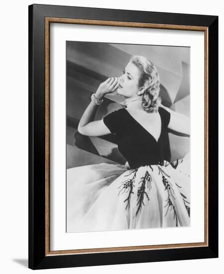 Grace Kelly, Rear Window, 1954-null-Framed Photographic Print