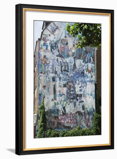 Graffito Wall Off Tottenham Court Road, London, England, United Kingdom, Europe-James Emmerson-Framed Photographic Print