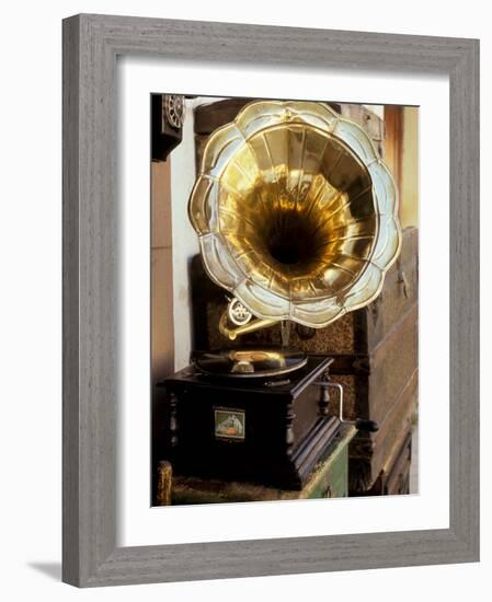 Gramophone, Bazaar Antique Shop, San Miguel de Allende, Mexico-Inger Hogstrom-Framed Photographic Print