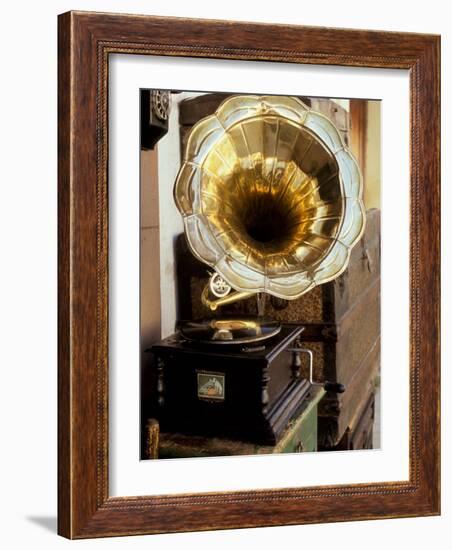 Gramophone, Bazaar Antique Shop, San Miguel de Allende, Mexico-Inger Hogstrom-Framed Photographic Print