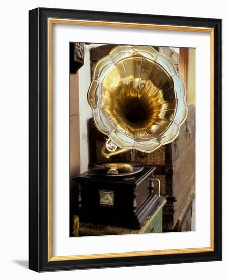 Gramophone, Bazaar Antique Shop, San Miguel de Allende, Mexico-Inger Hogstrom-Framed Photographic Print