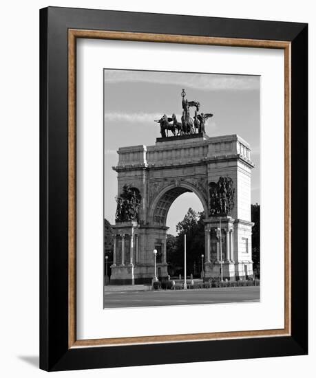 Grand Army Plaza Arch, Brooklyn-Phil Maier-Framed Photographic Print