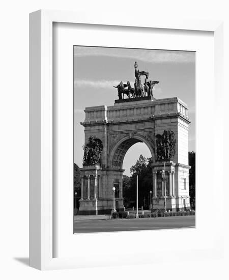 Grand Army Plaza Arch, Brooklyn-Phil Maier-Framed Photographic Print