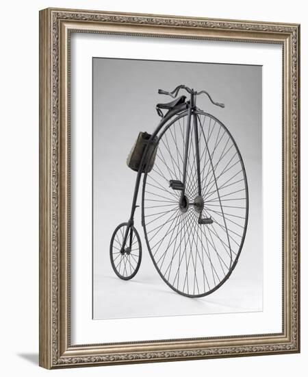 Grand-Bi Renard-null-Framed Giclee Print