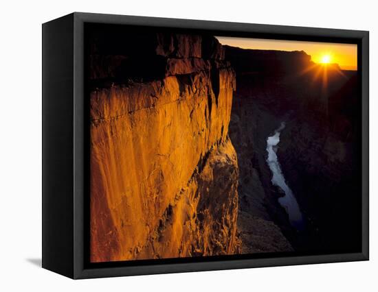 Grand Canyon NP, Arizona. Usa. Sunrise, Cliffs and the Colorado River-Scott T^ Smith-Framed Premier Image Canvas