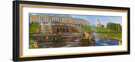 Grand Cascade Fountain in Front of the Peterhof Grand Palace, Petrodvorets, St. Petersburg, Russia-null-Framed Photographic Print