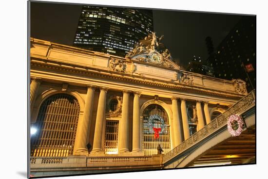 Grand Central Station Christmas-Robert Goldwitz-Mounted Photographic Print